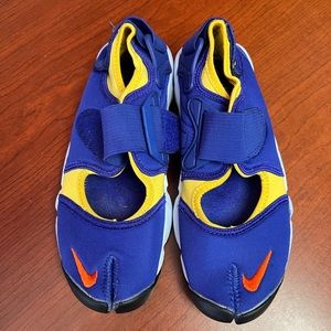 Nike air